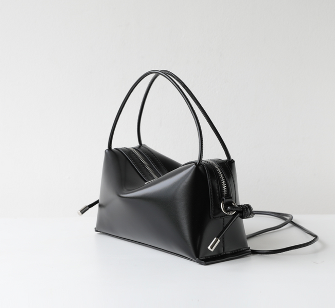 Avenzo Leather Bag. Жіноча сумка чорна з натуральної шкіри  [Передзамовлення. Надходження з 11 вересня]  AVZ1 фото