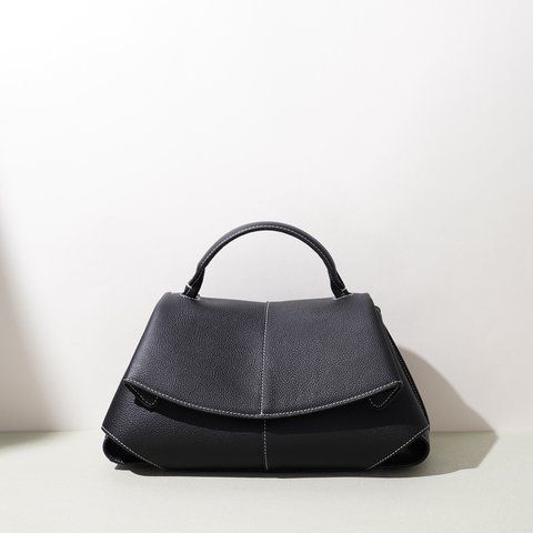 Fuji Leather Bag. Жіноча сумка чорна з натуральної шкіри FULB1 фото