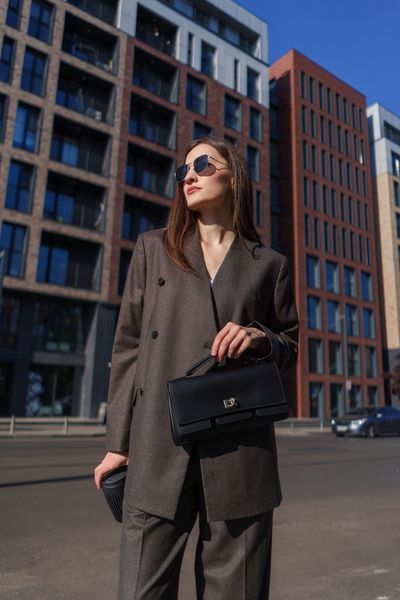 Adler Leather Bag. Жіноча сумка чорна зі срібною фурнітурою з натуральної шкіри ADLB3 фото